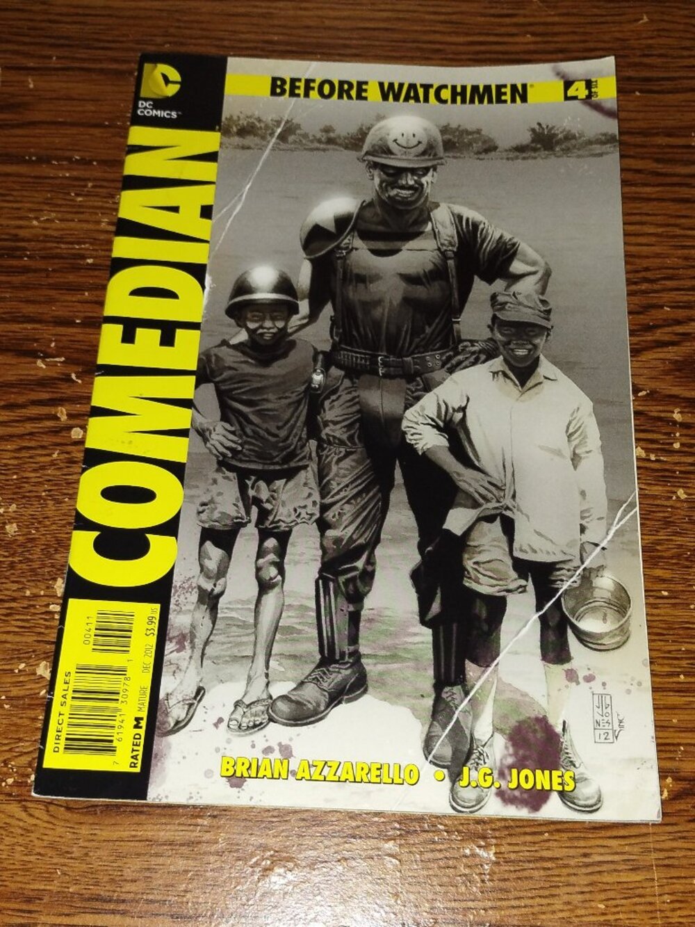 Before Watchmen: Comedian #4 (DC Comics, 2012)
